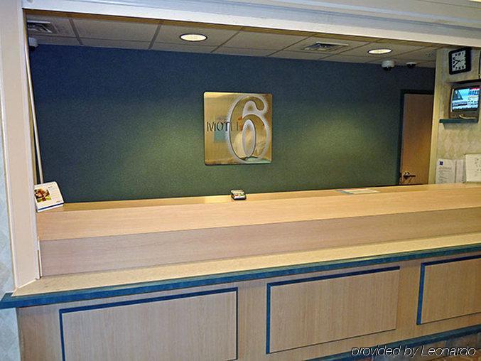 Motel 6-Whitby, On - Toronto East Exterior foto